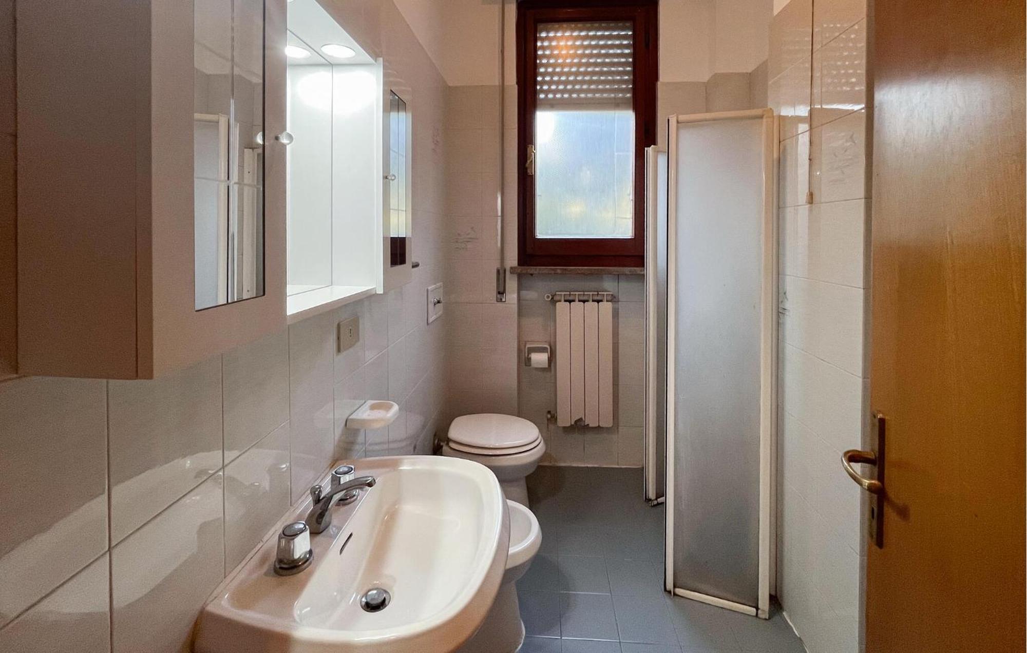 Lovely Apartment In Tuoro Sul Trasimeno With Wifi Exteriör bild